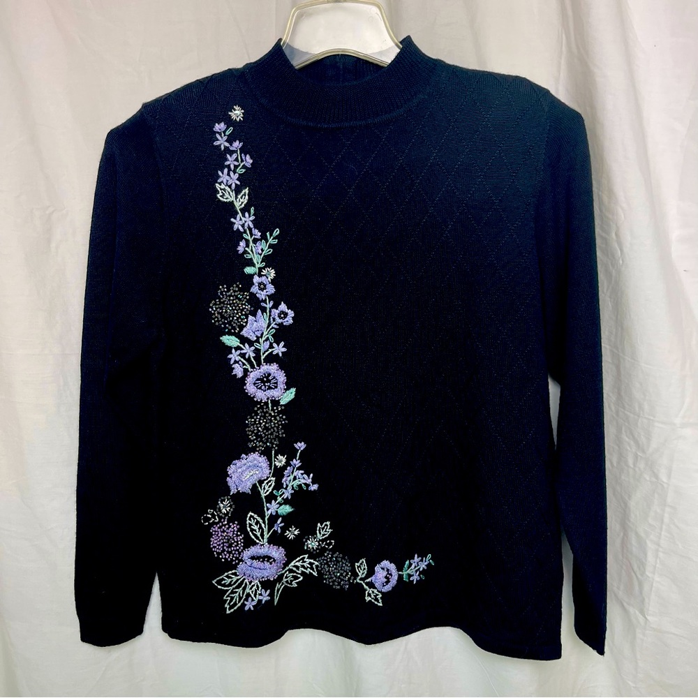 Embroidered Alfred Dunner Sweater Black Sequin Mock‎ Neck Wool Acrylic Sz.Sm.